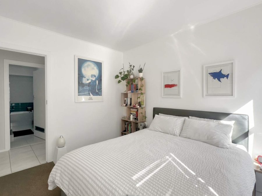 3 Bedroom Property for Sale in Green Point Western Cape